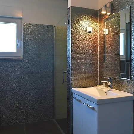 Villa With Private Pool Krnica